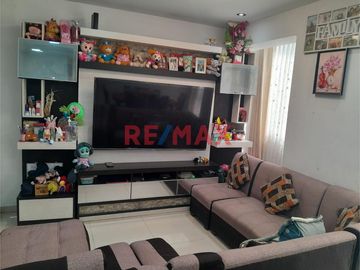 Se Vende Hermoso Departamento Frente A Parque
