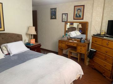 Departamento de venta sector la pradera cuenta con un local comercial