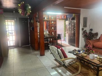 CASA EN VENTA - SAN RAMON