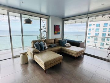 Espectacular departamento frente al mar en Edificio Ibiza.
