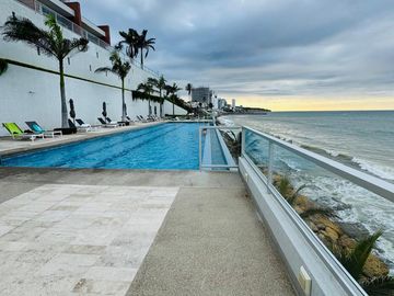 Espectacular departamento frente al mar en Edificio Ibiza.