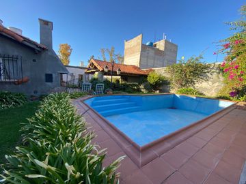 VÓRTICE INMOBILIARIA VENDE CASA EN GUAYMALLÉN, MENDOZA