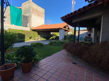 VÓRTICE INMOBILIARIA VENDE CASA EN GUAYMALLÉN, MENDOZA