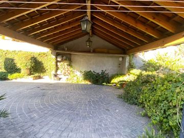 VÓRTICE INMOBILIARIA VENDE CASA EN GUAYMALLÉN, MENDOZA