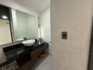VENTA DE CASA EN COLONIA ECOLOGICA CON DEPARTAMENTO INDEPENDIENTE Y CASA CLUB EN TESMIC, XOCH