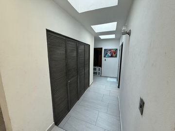VENTA DE CASA EN COLONIA ECOLOGICA CON DEPARTAMENTO INDEPENDIENTE Y CASA CLUB EN TESMIC, XOCH