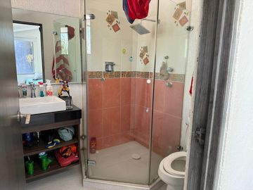VENTA DE CASA EN COLONIA ECOLOGICA CON DEPARTAMENTO INDEPENDIENTE Y CASA CLUB EN TESMIC, XOCH