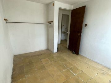 DEPARTAMENTO SOBRE AV SATURNO, MUY BIEN UBICADO