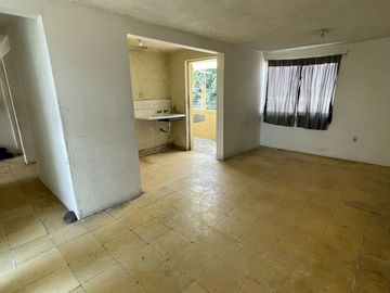 DEPARTAMENTO SOBRE AV SATURNO, MUY BIEN UBICADO