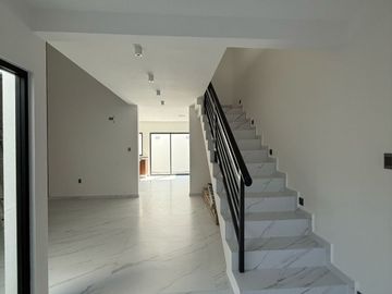 Casa Nueva en venta en Col. Formando Hogar a 5 min del centro y malecón del Puerto de Veracruz
