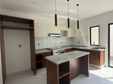 Casa Nueva en venta en Col. Formando Hogar a 5 min del centro y malecón del Puerto de Veracruz