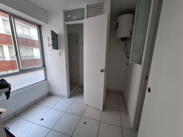 VENDO DEPARTAMENTO AMPLIO 117m2 03DORMITORIOS, 02COCHERAS SAN ANTONIO-MIRAFLORES