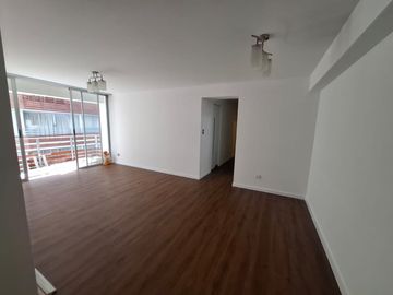 VENDO DEPARTAMENTO AMPLIO 117m2 03DORMITORIOS, 02COCHERAS SAN ANTONIO-MIRAFLORES