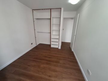 VENDO DEPARTAMENTO AMPLIO 117m2 03DORMITORIOS, 02COCHERAS SAN ANTONIO-MIRAFLORES