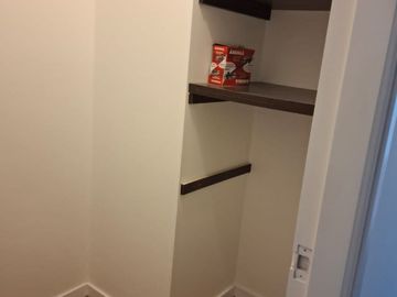 VENDO DEPARTAMENTO AMPLIO 117m2 03DORMITORIOS, 02COCHERAS SAN ANTONIO-MIRAFLORES