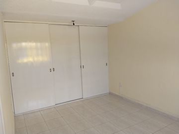 Bonita casa en condominio, En Jardines de Cuernavaca