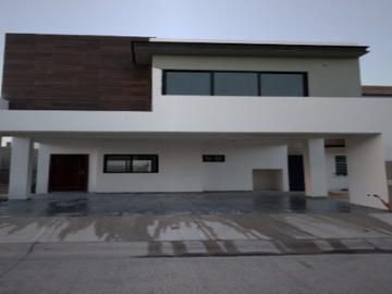 CASA DE ENTREGA INMEDIATA EN Infonavit Barrancos, Barrancos, Culiacán, Sinaloa, México