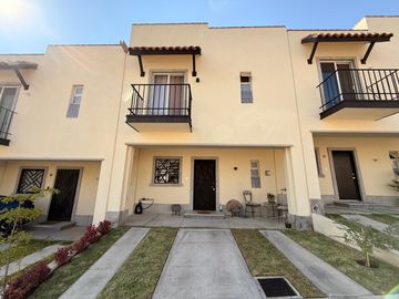 Casa en venta en Alta California,