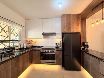 Casa en venta en Alta California,