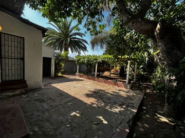 Quillota Centro, Amplia Casa, 4 dormitorios, 3 baños, 760 M2 terreno