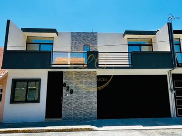 Casa Nueva con 3 Recámaras en Col. Astilleros