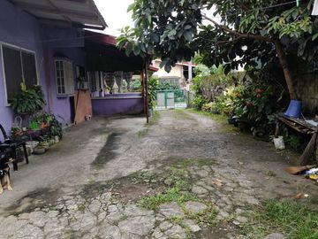 HOUSE WITH APARTMENTS FOR SALE / SILANG CAVITE, NEAR ACIENDA MALL