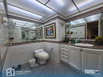 FOR SALE: 1-Bedroom Flat in Twin Towers Makati, Makati - FGA