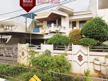 Rumah 2 Lantai, Perumahan Green Garden, Kedoya Utara, Kebon Jeruk, Jakarta Barat