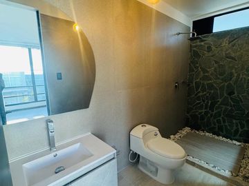 PRECIOSA Y AMPLÍSIMA CASA CAMPESTRE DE 380 M2 EN LOTE DE 435M2 EN EL SECTOR DE LA FLORIDA, MANIZALES