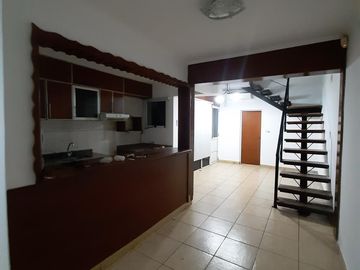 EN VENTA HERMOSA CASA 4 DORMITORIOS