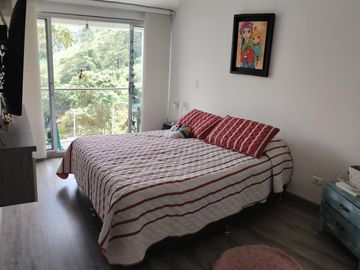 Vendo casa en el sector de Asturias, Manizales,  en excelentes condiciones.