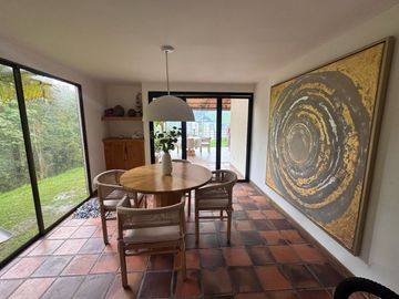 Vendo casa esquinera en el sector del Trebol, Manizales en conjunto cerrrado