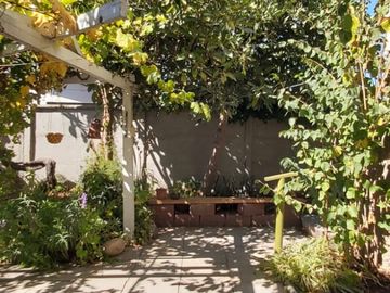 SE VENDE INM. DE 3 SITIOS Y CASA 5D, 2B, LIMACHE AV. PALMIRA ROMANO