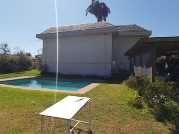 SE VENDE INM. DE 3 SITIOS Y CASA 5D, 2B, LIMACHE AV. PALMIRA ROMANO
