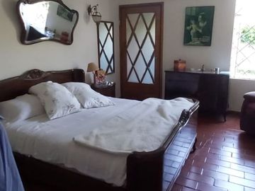 SE VENDE INM. DE 3 SITIOS Y CASA 5D, 2B, LIMACHE AV. PALMIRA ROMANO