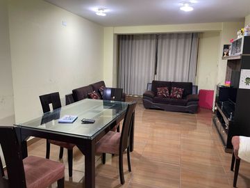 Se Vende Casa De 458M2 Con Área Libre, Amplio Departamento Y Tres Locales Comerciales En Av. Santa Cruz Huertos De Lurín – Lurín
