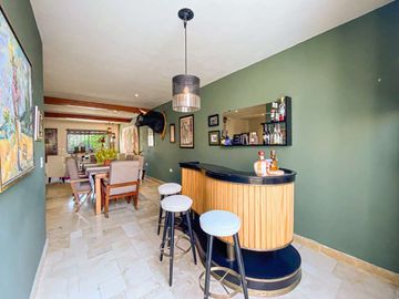 Villas del Tesoro: Un hogar con carácter y distinción