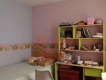 Estupenda Casa En Los Olivos