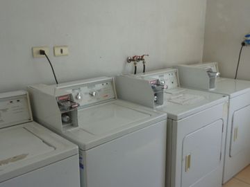 VENDO DPTO. 1D 1B 1E BODEGA A PASOS DEL METRO CIUDAD DEL