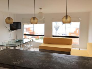 REMATO lindo duplex frente al mar