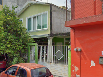 Sk17 Gran Oportunidad, Hermosa Casa En Venta En Magisterial Tuxtla Gutierrez (ideal Para Inversion O Para Comenzar Con Tu Patrimonio A Costo Accesible
