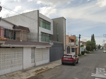 casa en remate bancario centro de TOLUCA/   NO CREDITOS