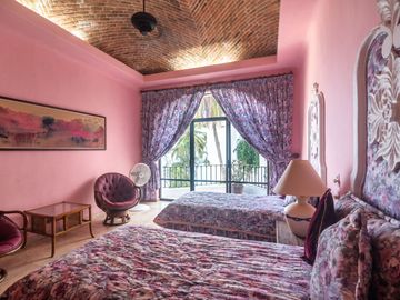Casa en Venta, Condominio La Punta. Manzanillo, Colima