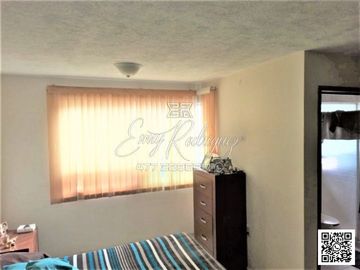CASA EN VENTA EN PORTALES DE LA ARBOLEDA (La Marina y Echeveste), León,Gto; 3 REC, EQUIPADA.