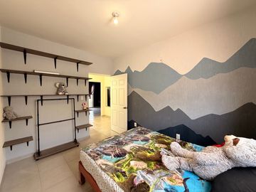 Casa en venta en Alta California, dentro de coto