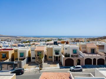📍 Residencial Portales – Casa amueblada lista para habitar en Cabo San Lucas 🏡✨