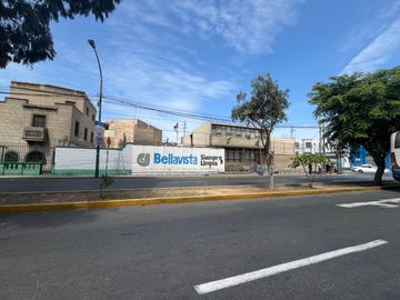 VENTA - CASA CALLAO – DOS PISOS