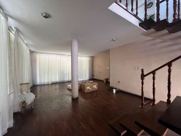 VENTA - CASA CALLAO – DOS PISOS