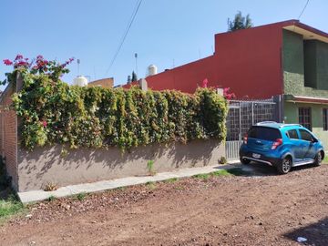 EN VENTA CASA EN SAN PEDRO CHOLULA MUY CERCA DE LA PIRAMIDE