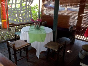 SAME RESTAURANT DE VENTA/RENTA CASA Y TERRENO NEGOCIABLE